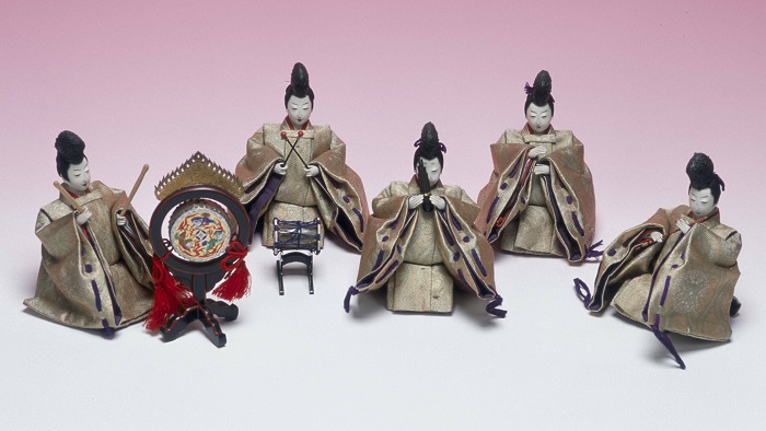 根津美術館 特別展 虎屋のおひなさま 作品紹介（五人楽人） | 和菓子だ