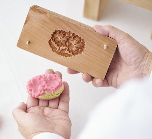 受注製作⑨和菓子の木型　大型【縁起物　菊A】と瓜、竹の3点セット 工芸品